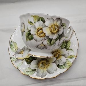 Beautiful, 1930's Aynsley cup, and saucer.